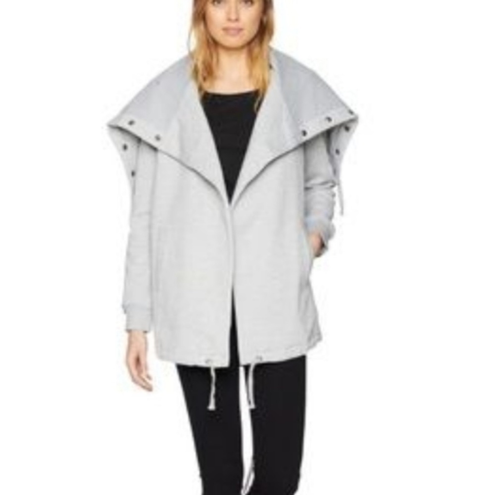 BLANK NYC grey sweater jacket